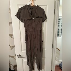 Velvet Heart-  Green Jumpsuit - Size Medium